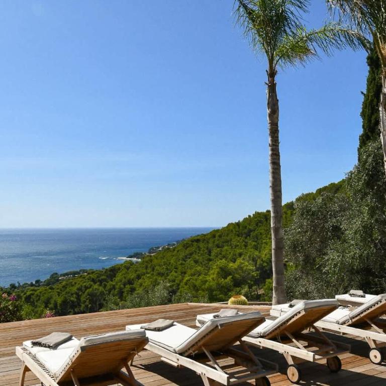 Villa PalmSprings Stunning Sea View & Private Pool - Villa - 45