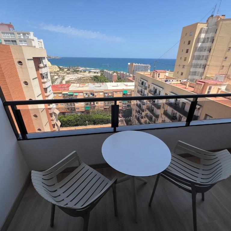 Sercotel Maya Alicante - Superior Double or Twin Room with City View - 2