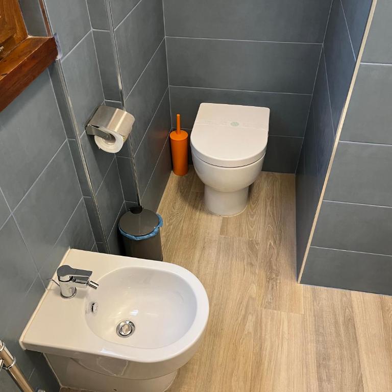 Cerreto Suite Housing - Chambre Deluxe - 9
