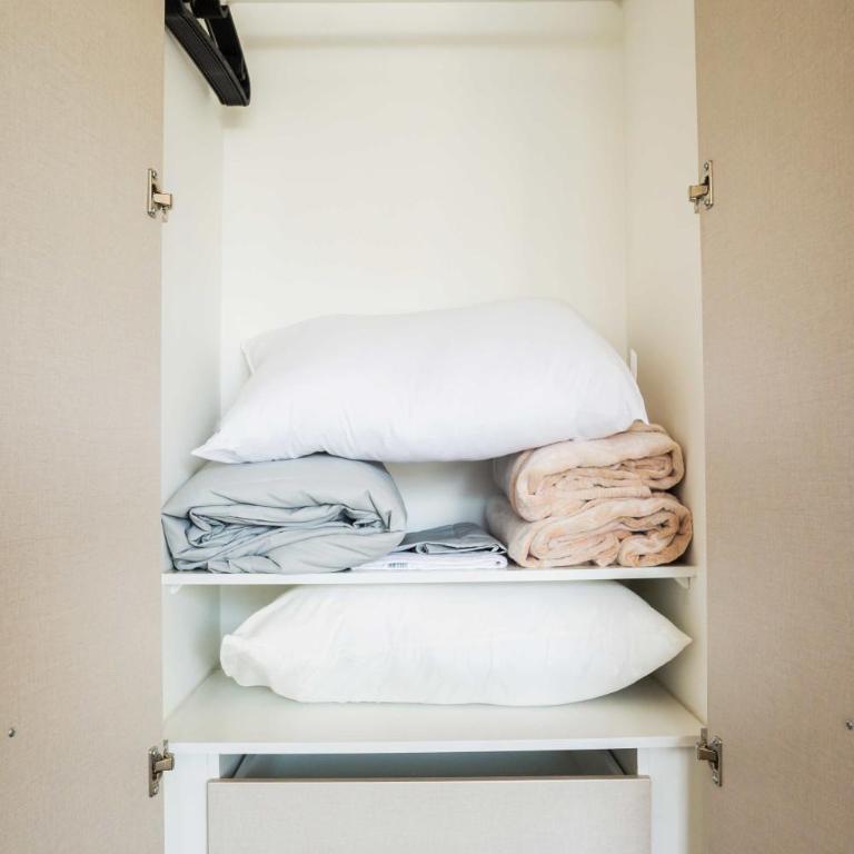 Chic Retreat perfect for five Guests - Apartamento - 18