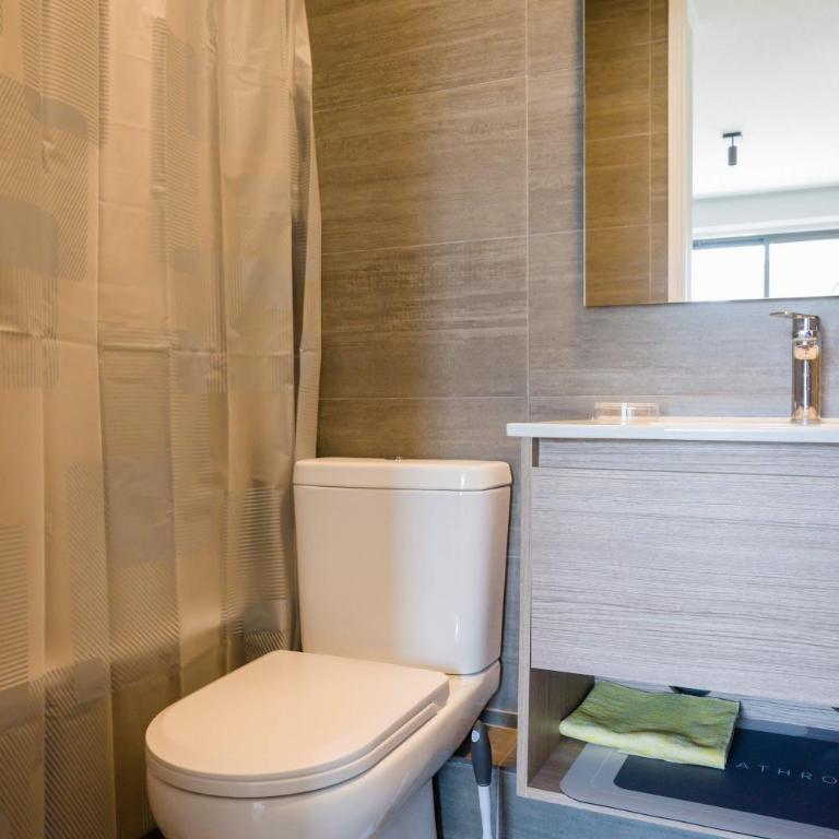 Chic Retreat perfect for five Guests - Apartamento - 28