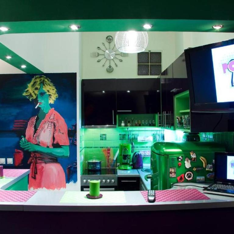 Pop Art Apartment - One-Bedroom Apartment - 1