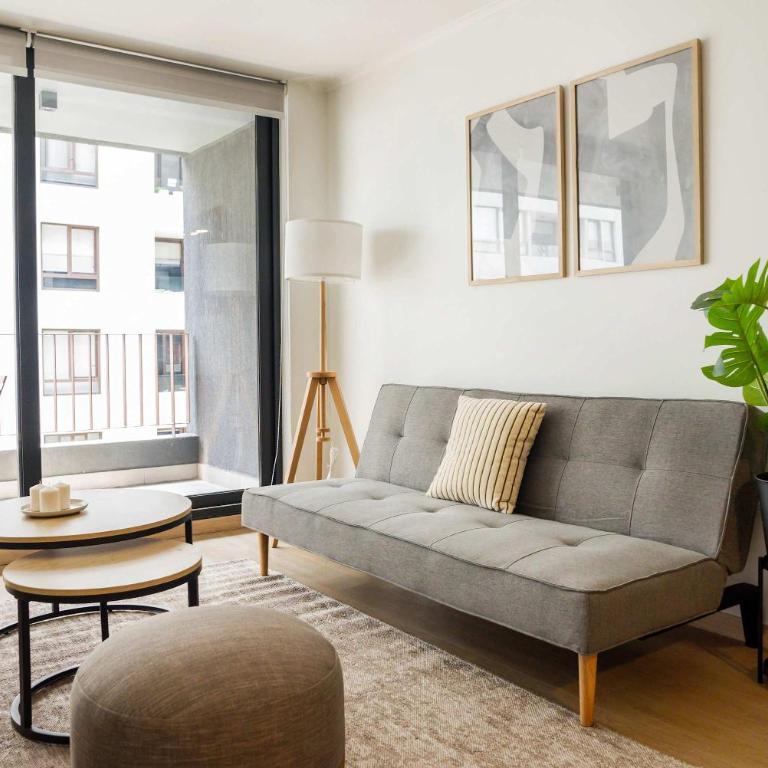 Elegant 1BR Retreat for 3 in Vibrant Las Condes - Apartment - 6