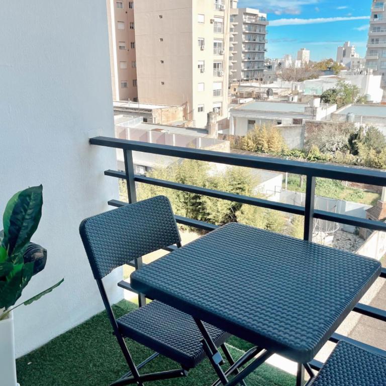 Güemes en el centro de Bahía - Cochera techada Amenities - Apartamento de 1 dormitorio con balcón - 5