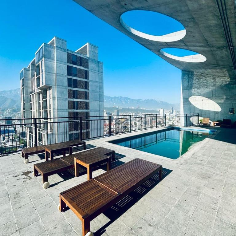 Travel VIP Lounge Themed Stay with Private Parking - One-Bedroom Apartment - 1
