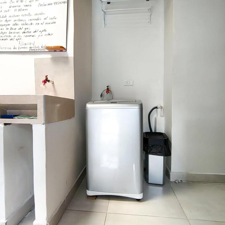 Acogedor apartamento cerca al tranvía 301 - Two-Bedroom Apartment - 23