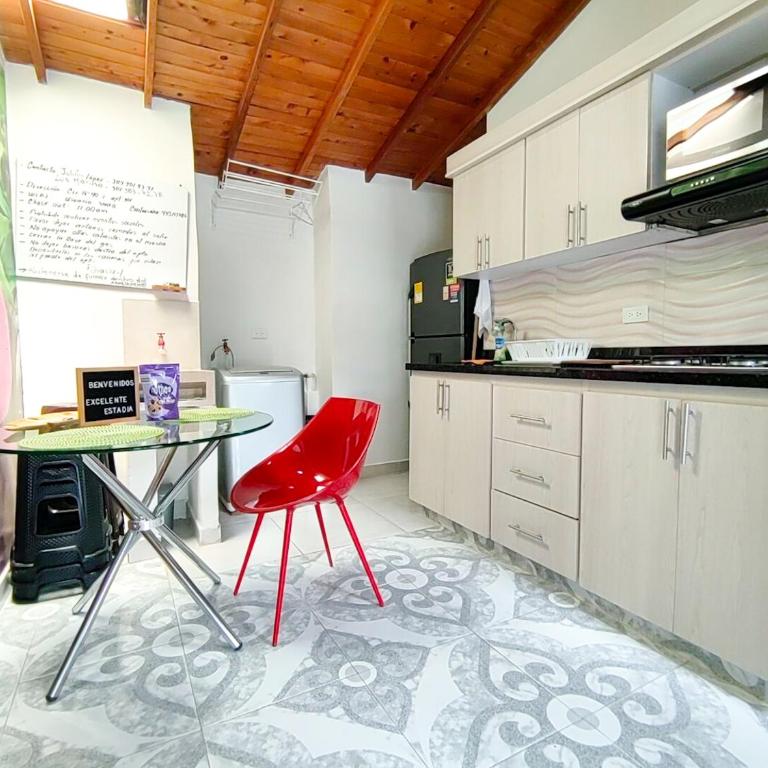 Acogedor apartamento cerca al tranvía 301 - Two-Bedroom Apartment - 15