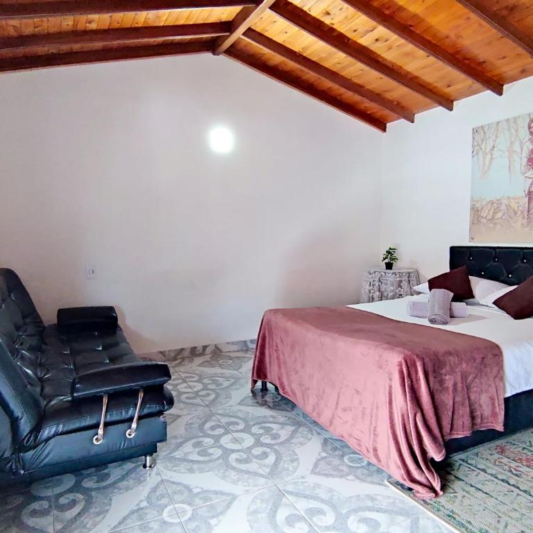 Acogedor apartamento cerca al tranvía 301 - Two-Bedroom Apartment - 30