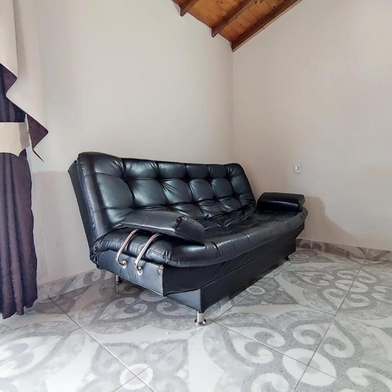 Acogedor apartamento cerca al tranvía 301 - Two-Bedroom Apartment - 42