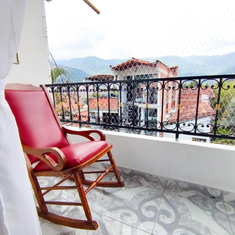 Acogedor apartamento cerca al tranvía 301 - Two-Bedroom Apartment - 10