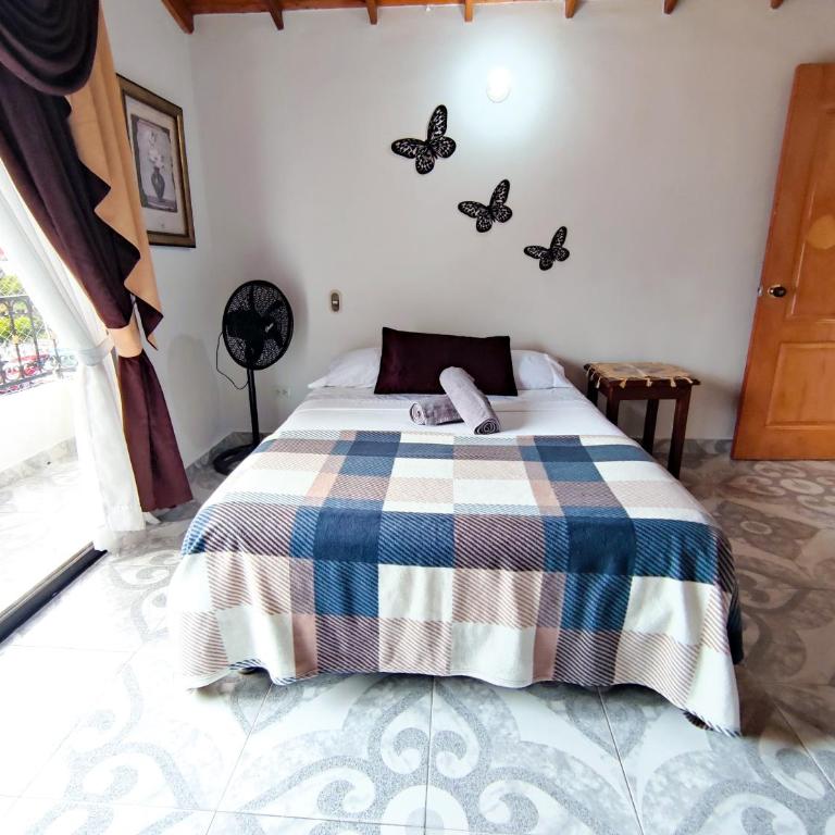 Acogedor apartamento cerca al tranvía 301 - Two-Bedroom Apartment - 4