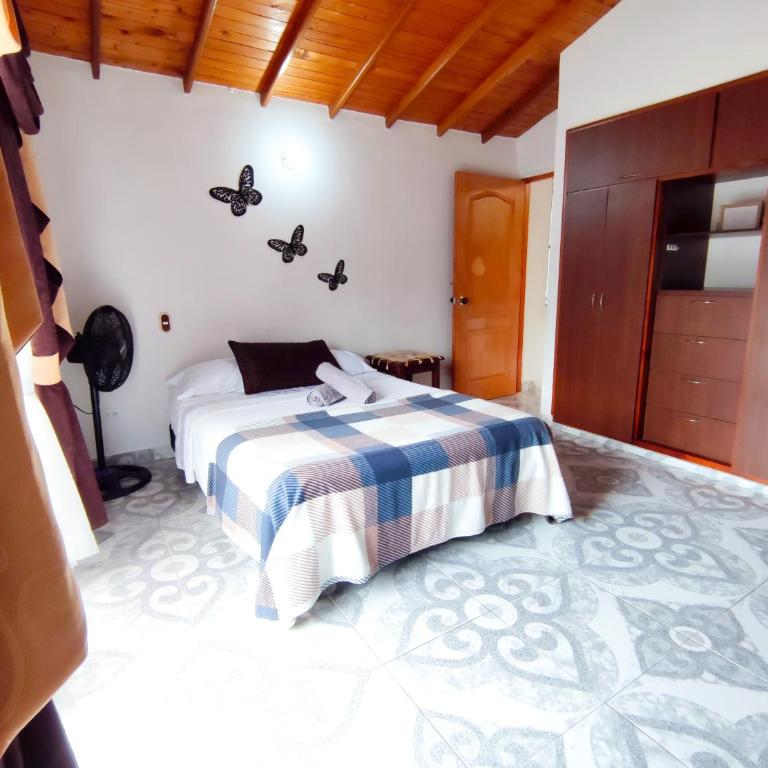 Acogedor apartamento cerca al tranvía 301 - Two-Bedroom Apartment - 3