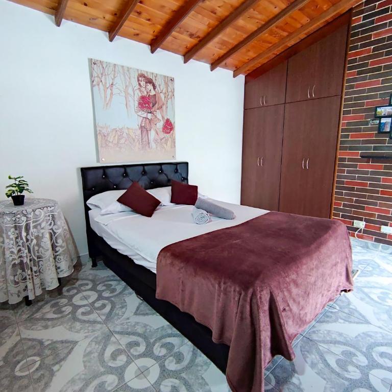 Acogedor apartamento cerca al tranvía 301 - Two-Bedroom Apartment - 37