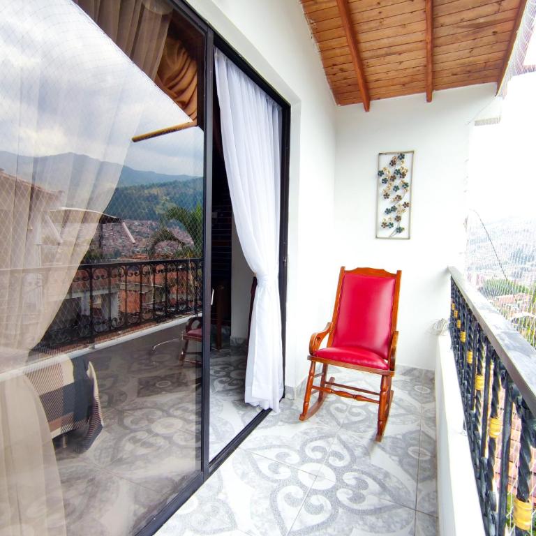 Acogedor apartamento cerca al tranvía 301 - Two-Bedroom Apartment - 11