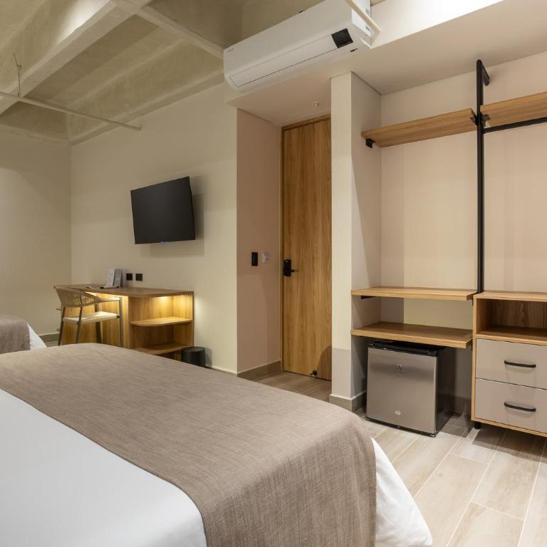 Hotel Tres Altares Sabaneta - Habitación Doble Deluxe - 2 camas dobles - 16