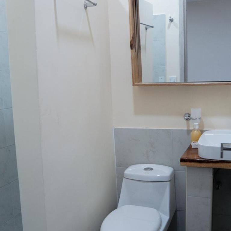 Nómada Private Rooms - Near Santa Marta Center - Double Room - 2