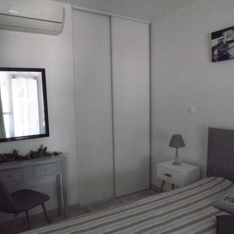 arcachon - Two-Bedroom Apartment - 8