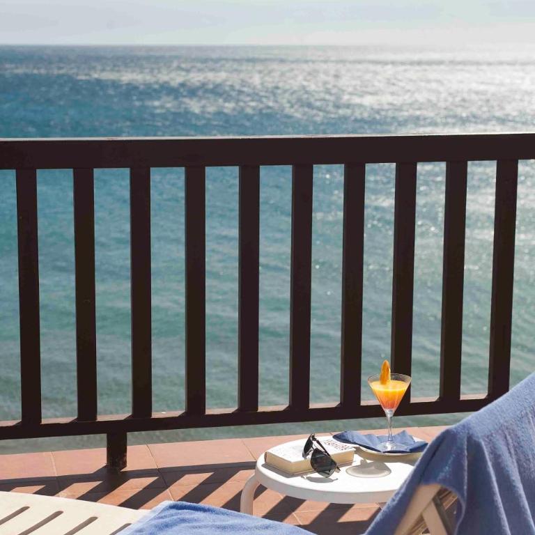 Doña Pakyta - Suite con terraza frente al mar - 1