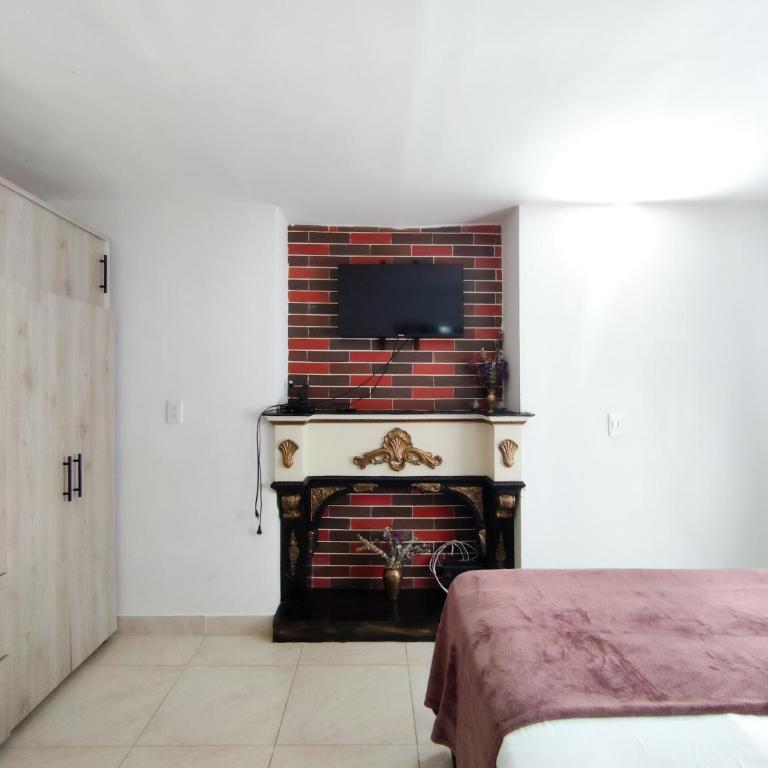 Acogedor apartamento cerca al tranvía 201 - Two-Bedroom Apartment - 11