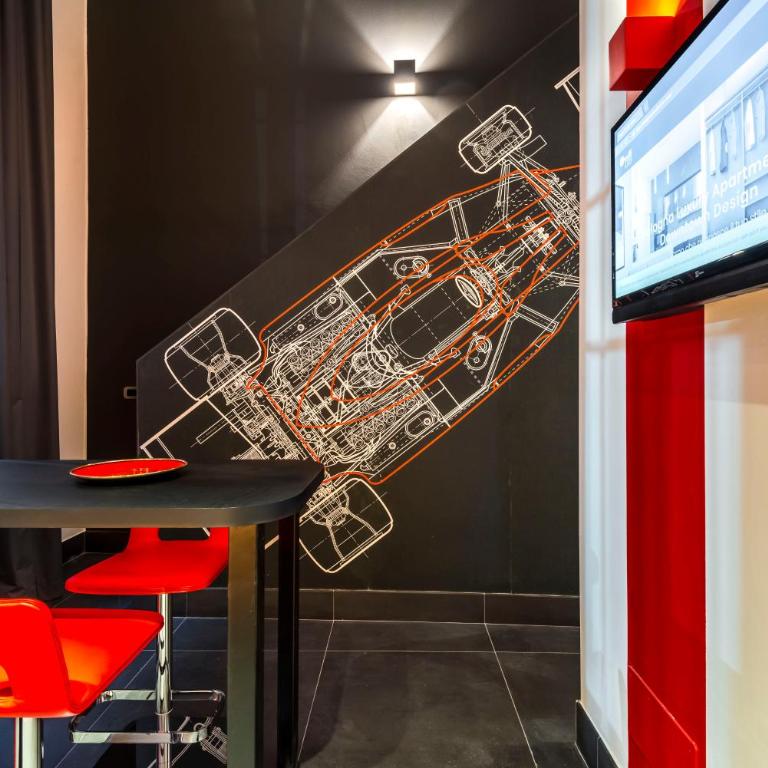 Motor Valley Styled - Luxury Apartments by Design Club Collection - Loft - 1