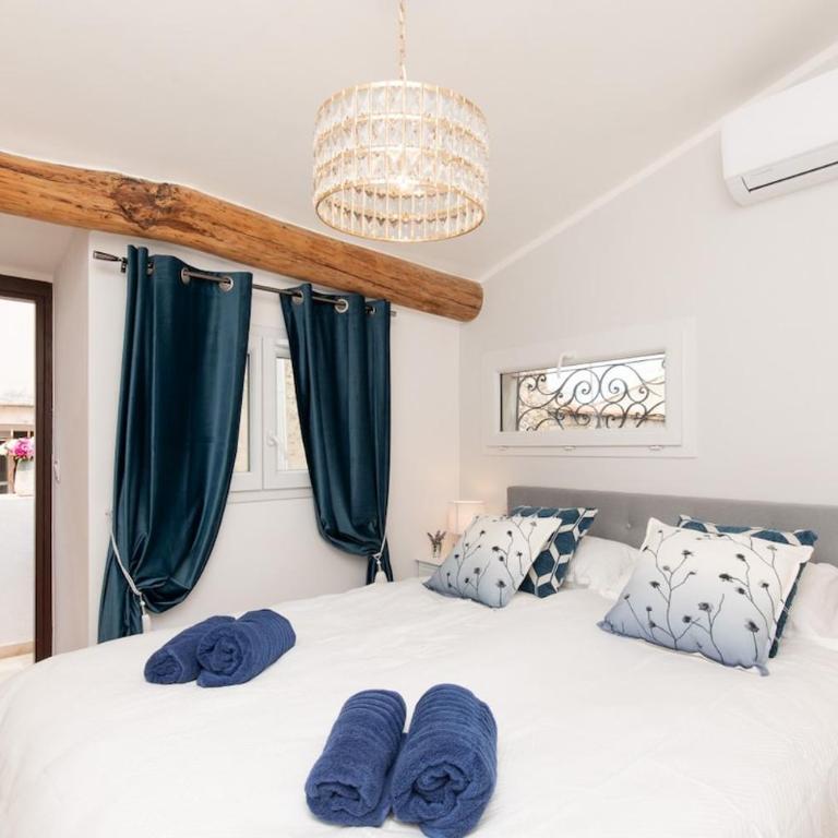 "Philomer Safranier" Historic Old-Town Apartments, Sea View and Terrace Options - Appartement 1 Chambre avec Vue sur la Mer et Terrasse - 3