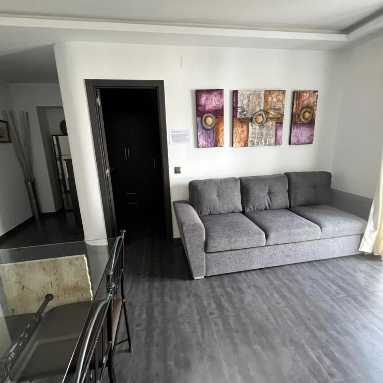 Rondabella 3 PARKING GRATIS Centro Ciudad - Apartamento - 3