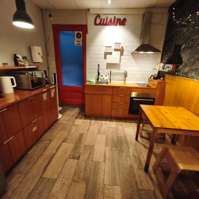 Buba House - Women Only Hostel - Lit Simple dans Dortoir pour Femmes de 8 Lits - 5