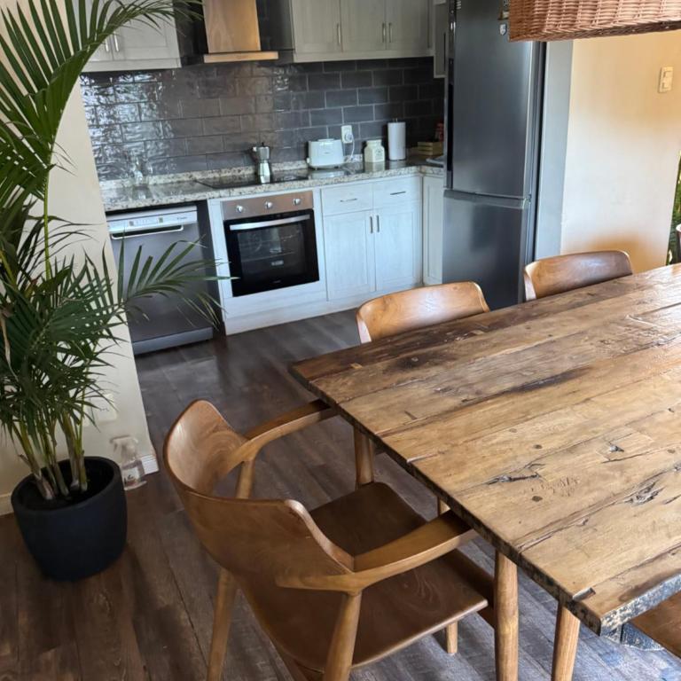 Casa familiar en Carrasco, playa - Three-Bedroom House - 17