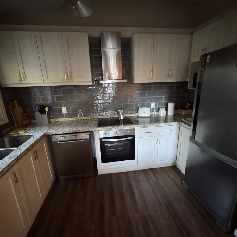 Casa familiar en Carrasco, playa - Three-Bedroom House - 21