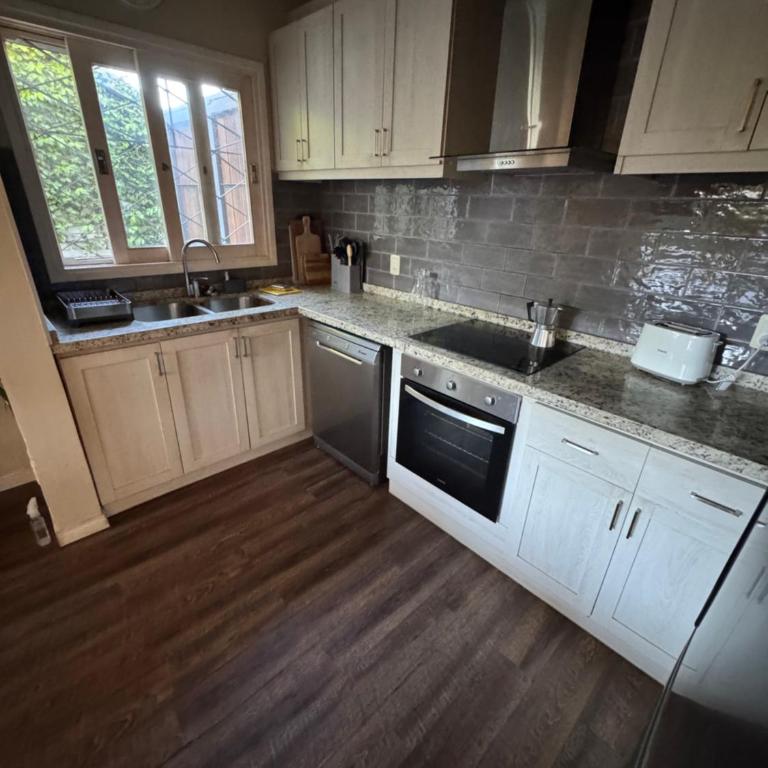 Casa familiar en Carrasco, playa - Three-Bedroom House - 22