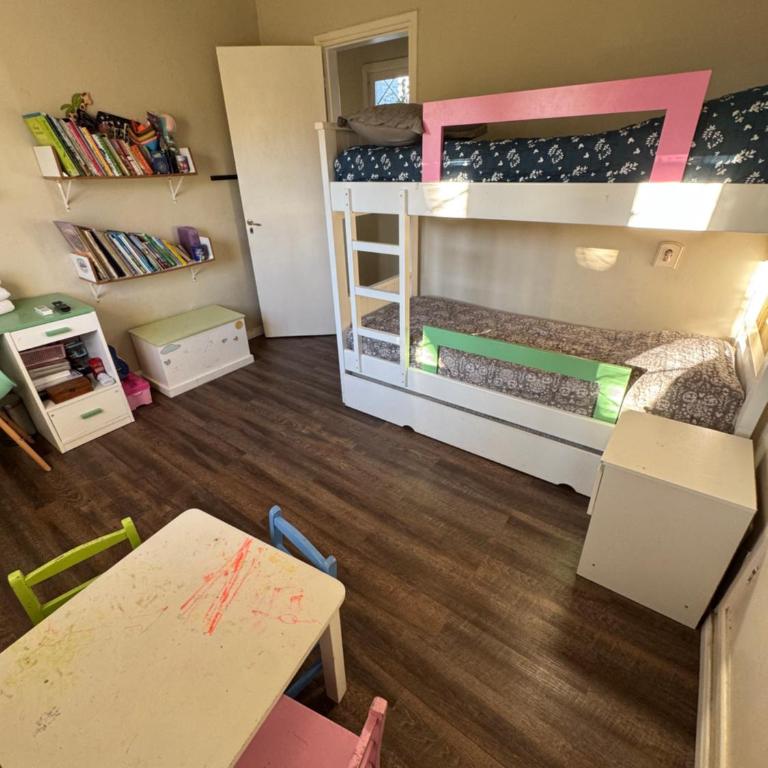 Casa familiar en Carrasco, playa - Three-Bedroom House - 35