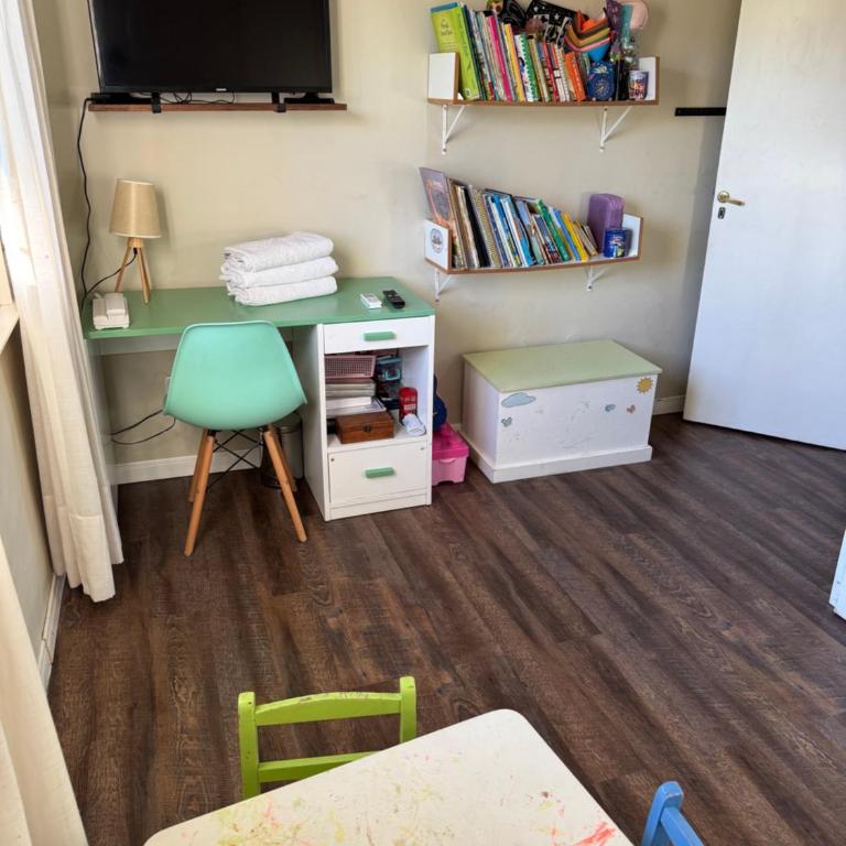 Casa familiar en Carrasco, playa - Three-Bedroom House - 41