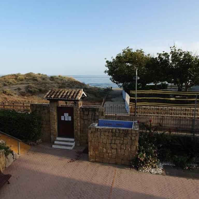 Bahía de Marbella Vistas al Mar - Two-Bedroom Apartment - 19