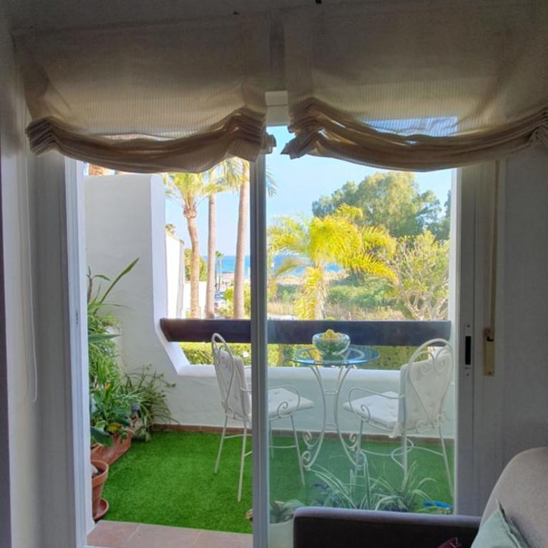 Bahía de Marbella Vistas al Mar - Two-Bedroom Apartment - 3