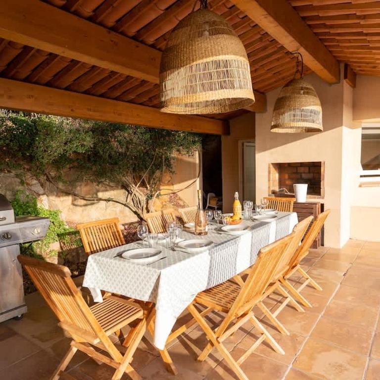 Villa PalmSprings Stunning Sea View & Private Pool - Villa - 9