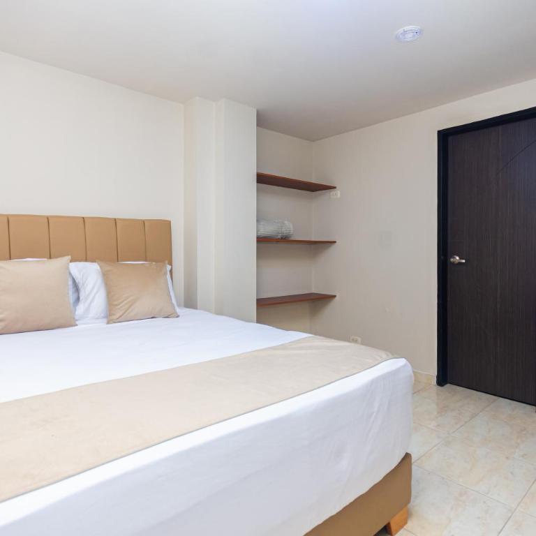 Hotel Bossanova - Habitación Doble con baño privado - 3
