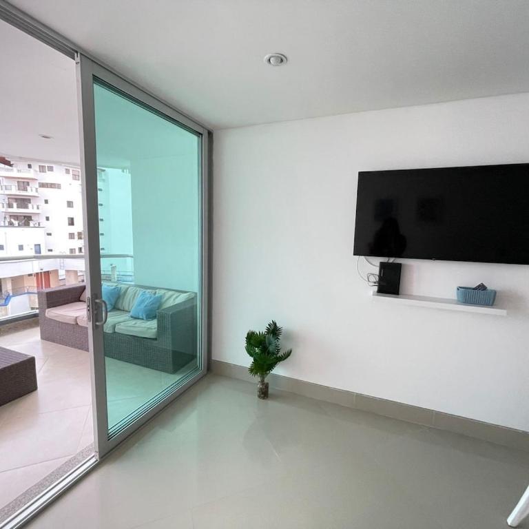 Apartamento con vista al mar en Bello Horizonte, Santa Marta - Three-Bedroom Apartment with Sea View - 5