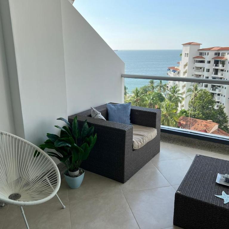Apartamento con vista al mar en Bello Horizonte, Santa Marta - Three-Bedroom Apartment with Sea View - 10