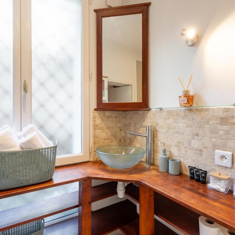 Designer and stylish flat in vibrant Belleville neighborhood near the metro - Appartement 1 Chambre Deluxe - 4