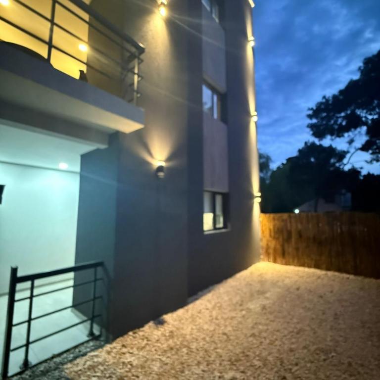 Depto en Valeria del Mar - Apartamento de 1 dormitorio - 2