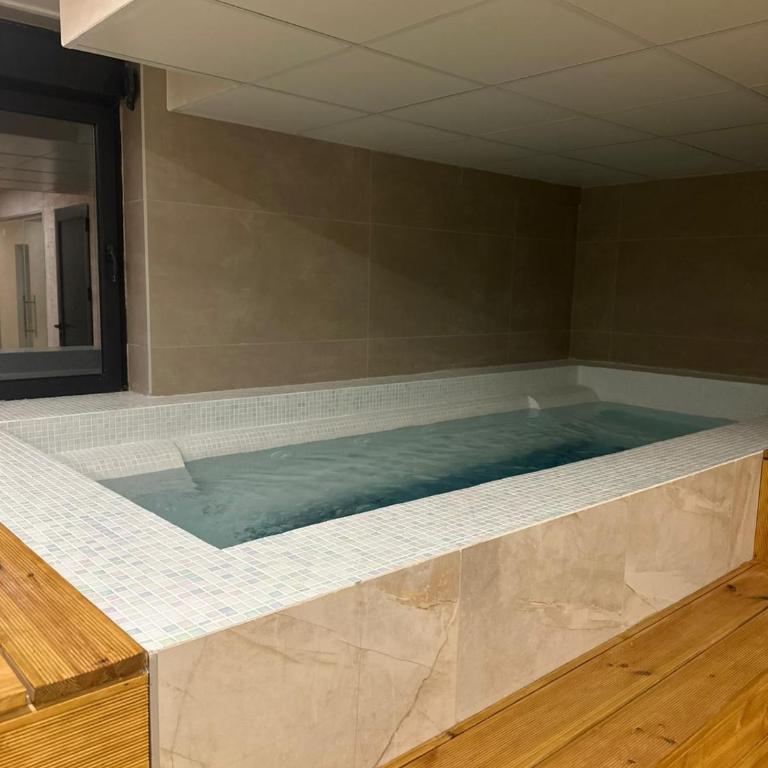 sHani apartment - One-Bedroom Apartment - 4