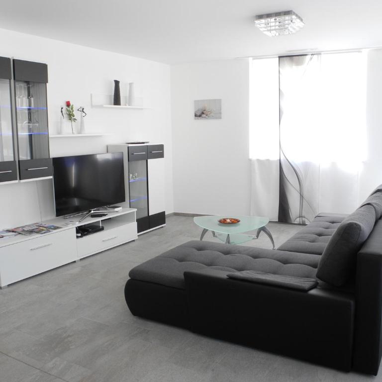 Brig City Apartment - Apartment mit Blick auf die Berge - 1