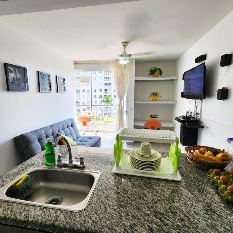 Hermoso apartamento fresco en medio de la naturaleza - Two-Bedroom Family Apartment - 7
