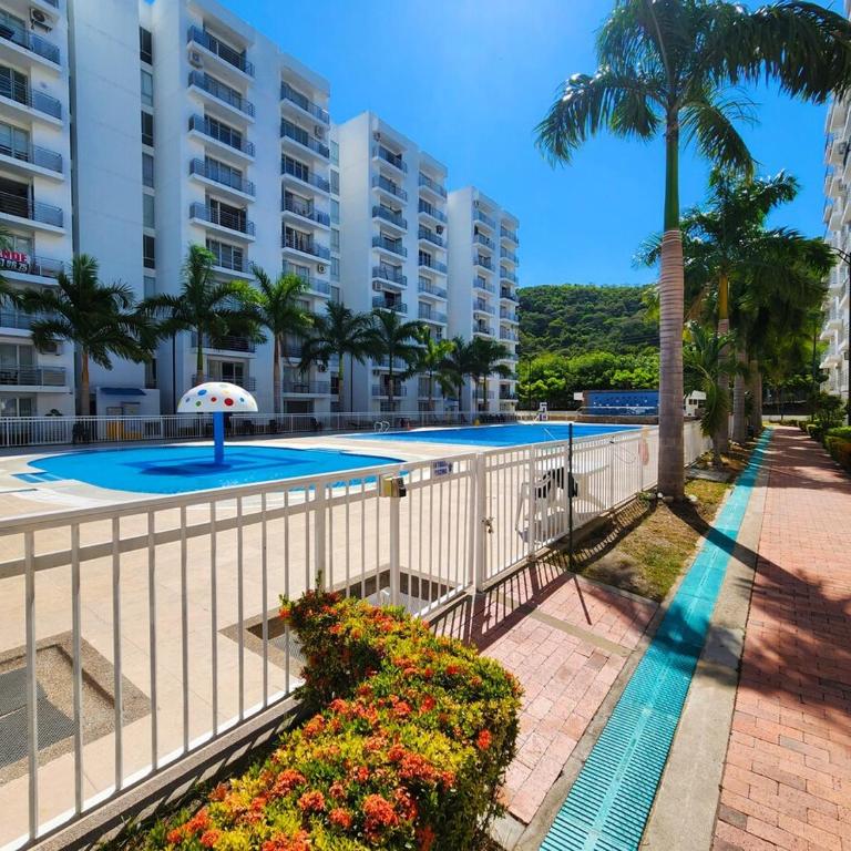 Hermoso apartamento fresco en medio de la naturaleza - Two-Bedroom Family Apartment - 18