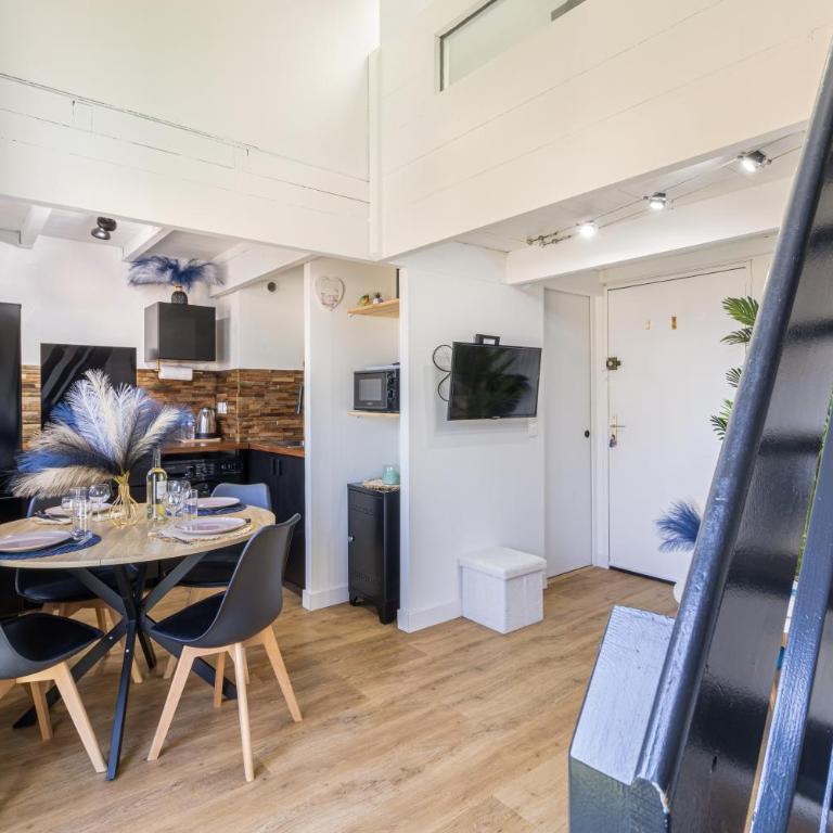 T2 MODERNE VUE MER LES SABLETTES CLIM- WiFi- PARKING - Apartment mit 1 Schlafzimmer - 11