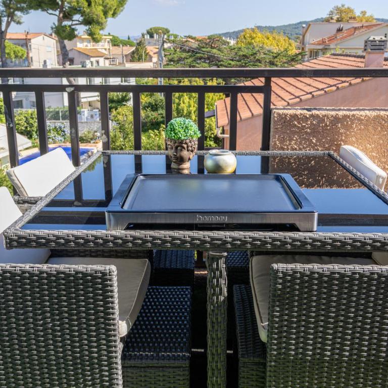 T2 MODERNE VUE MER LES SABLETTES CLIM- WiFi- PARKING - Apartment mit 1 Schlafzimmer - 28