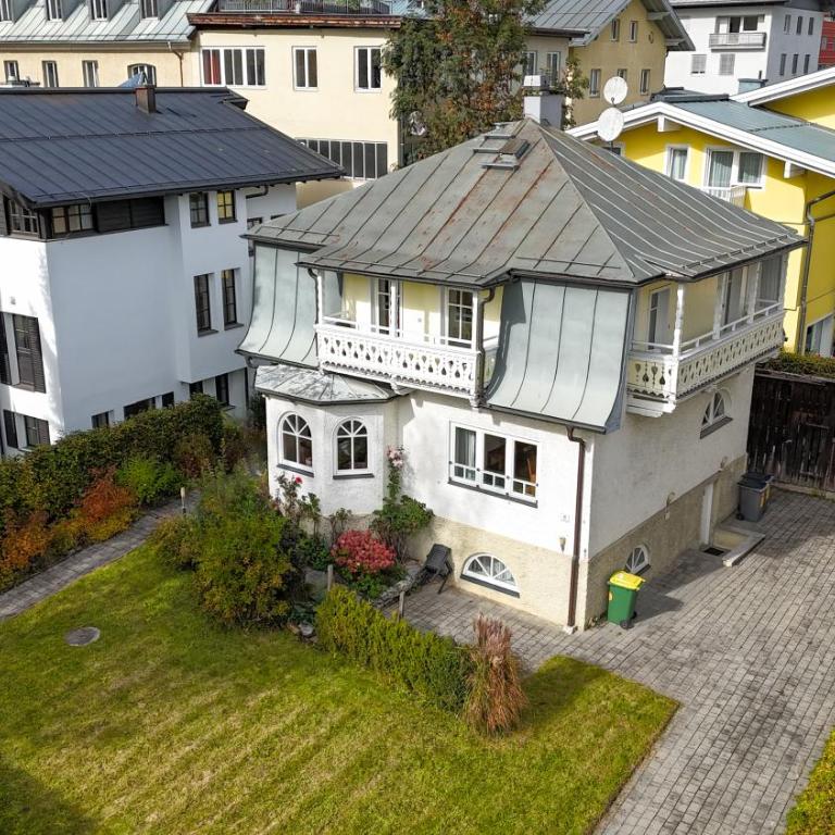 Chalet Skilift - Lake View by All in One Apartments incl SUMMER CARD - Five-Bedroom House - 18