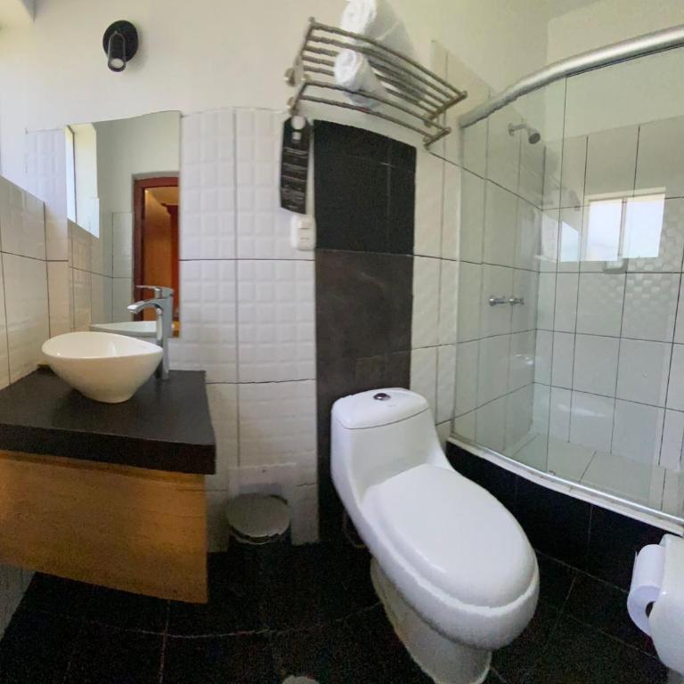 Rua Hoteles Talara - Habitación Doble Familiar - 3