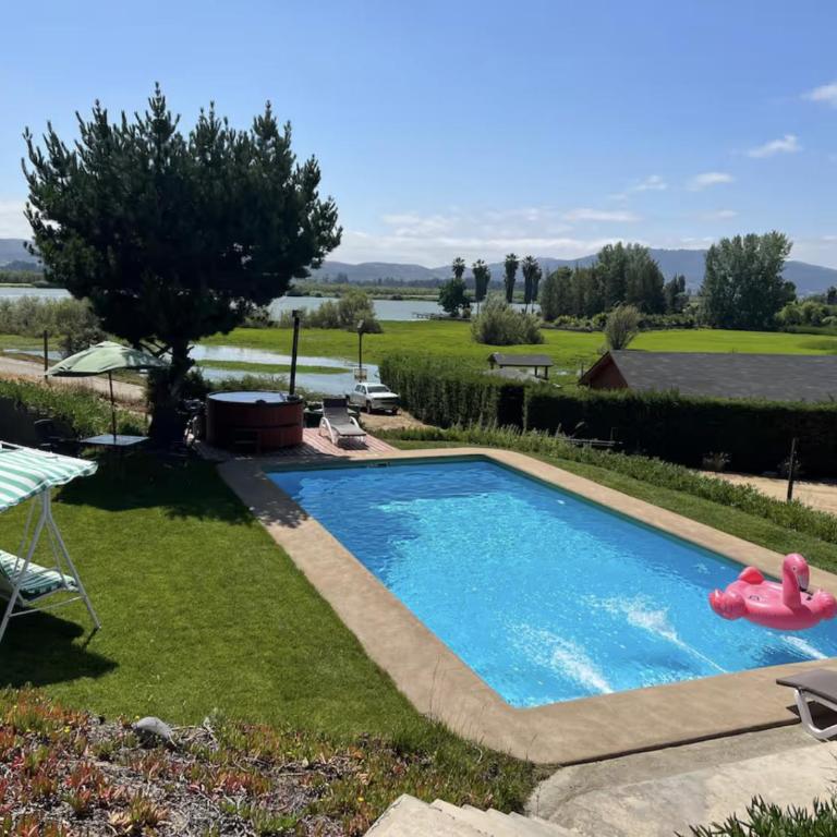 Casa vista Lago Rapel - Six-Bedroom House - 1