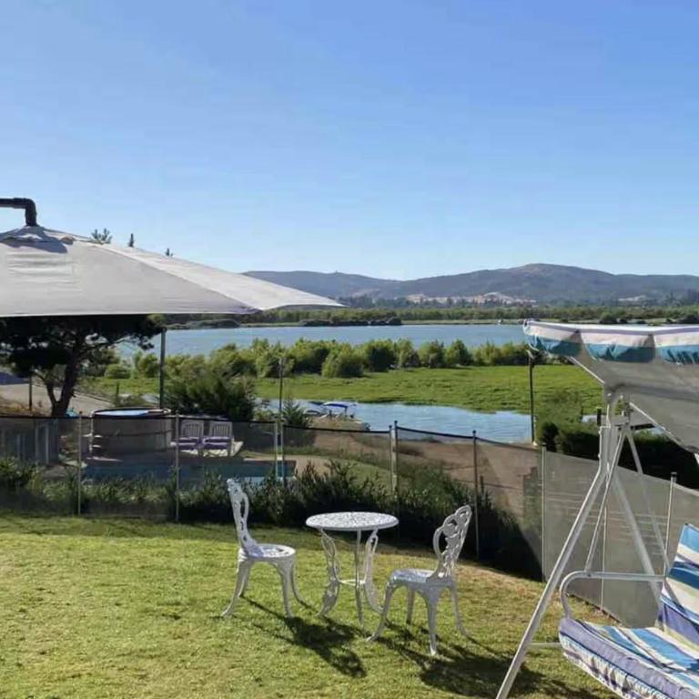 Casa vista Lago Rapel - Six-Bedroom House - 3
